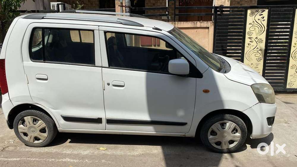 Maruti Suzuki Wagon R 1.0 2014 Petrol Well Maintained
