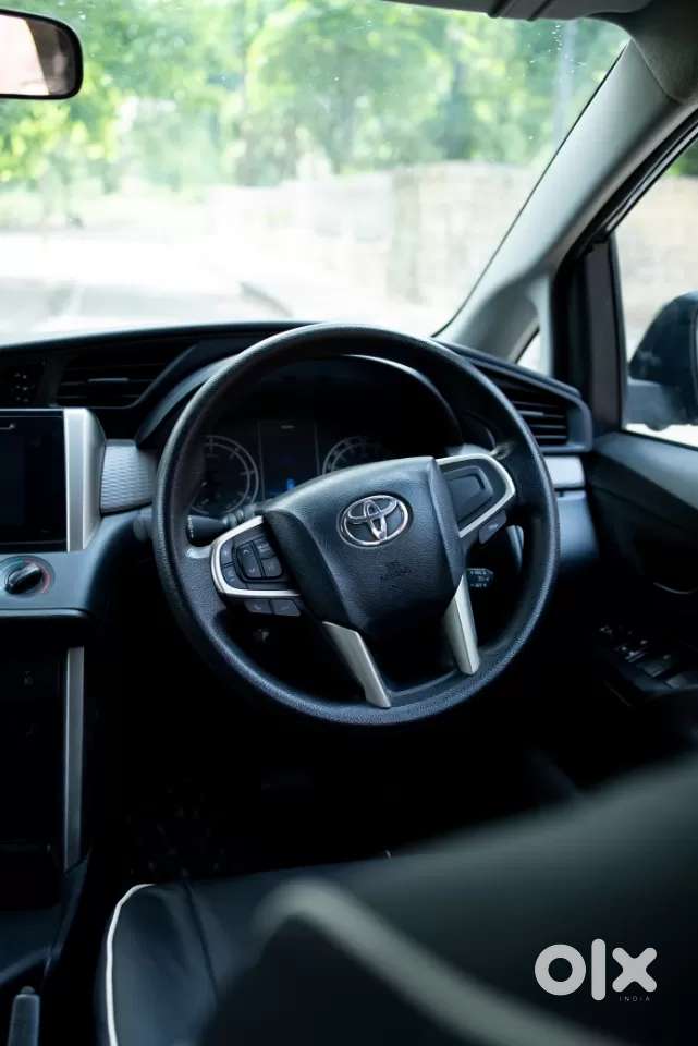 Toyota Innova Crysta 2.4 G Plus Mt 7 Str, 2019, Diesel