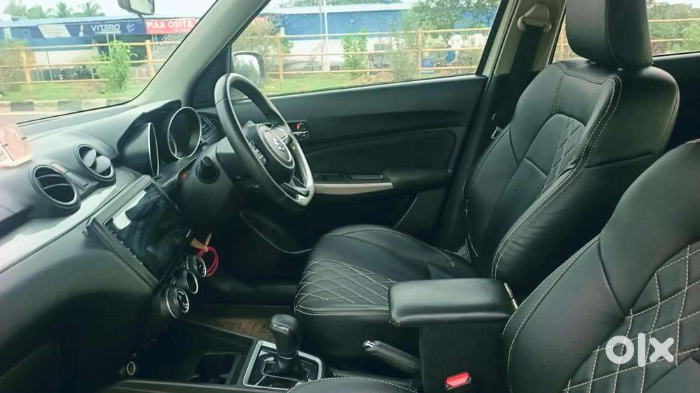 Maruti Suzuki Swift Zxi Plus Amt Dual Tone, 2018, Petrol