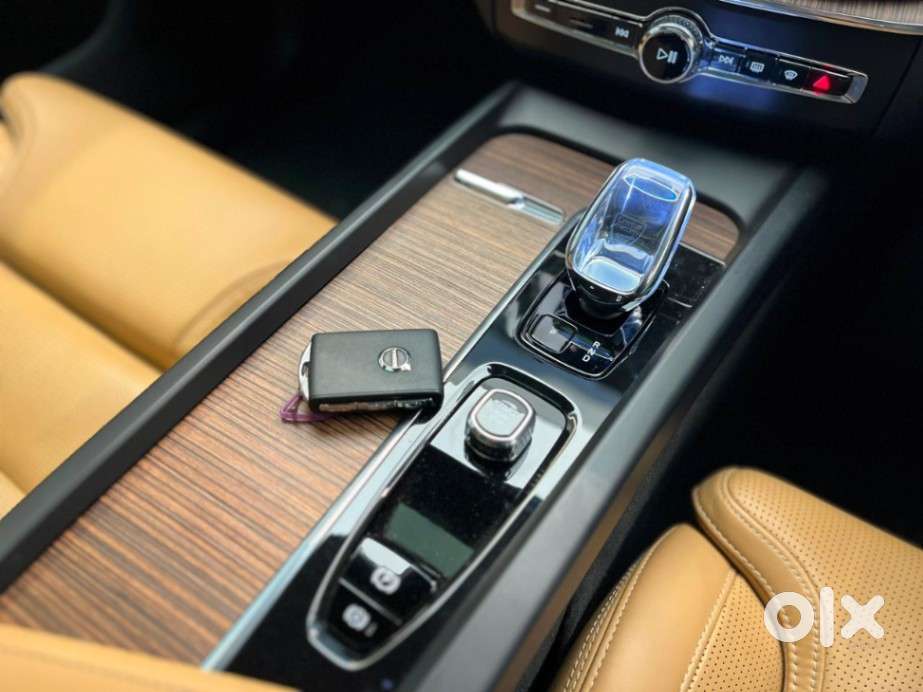 Volvo Xc60 2.0 B5 Ultimate, 2023, Petrol