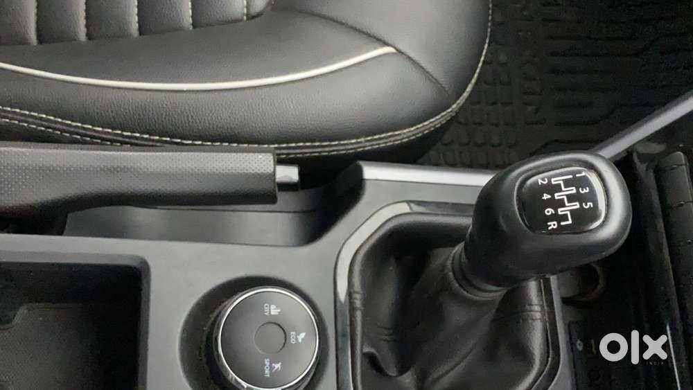 Tata Nexon 1.2 Revotron Xm (s), 2021, Petrol