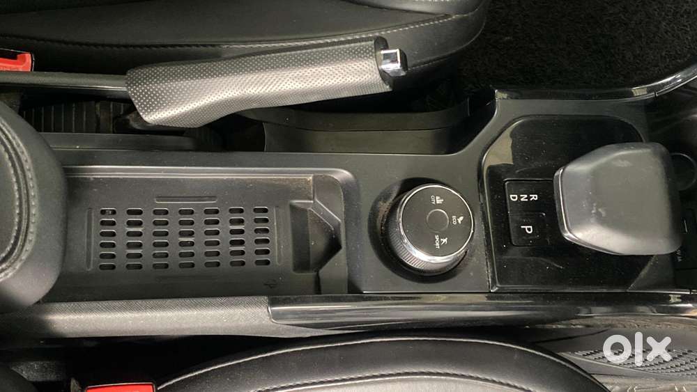 Tata Nexon Fearless S Purple 1.5 Revotorq Diesel 6mt Dual Tone, 2024..