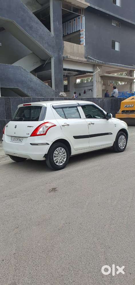 Maruti Suzuki Swift, 2011, Petrol