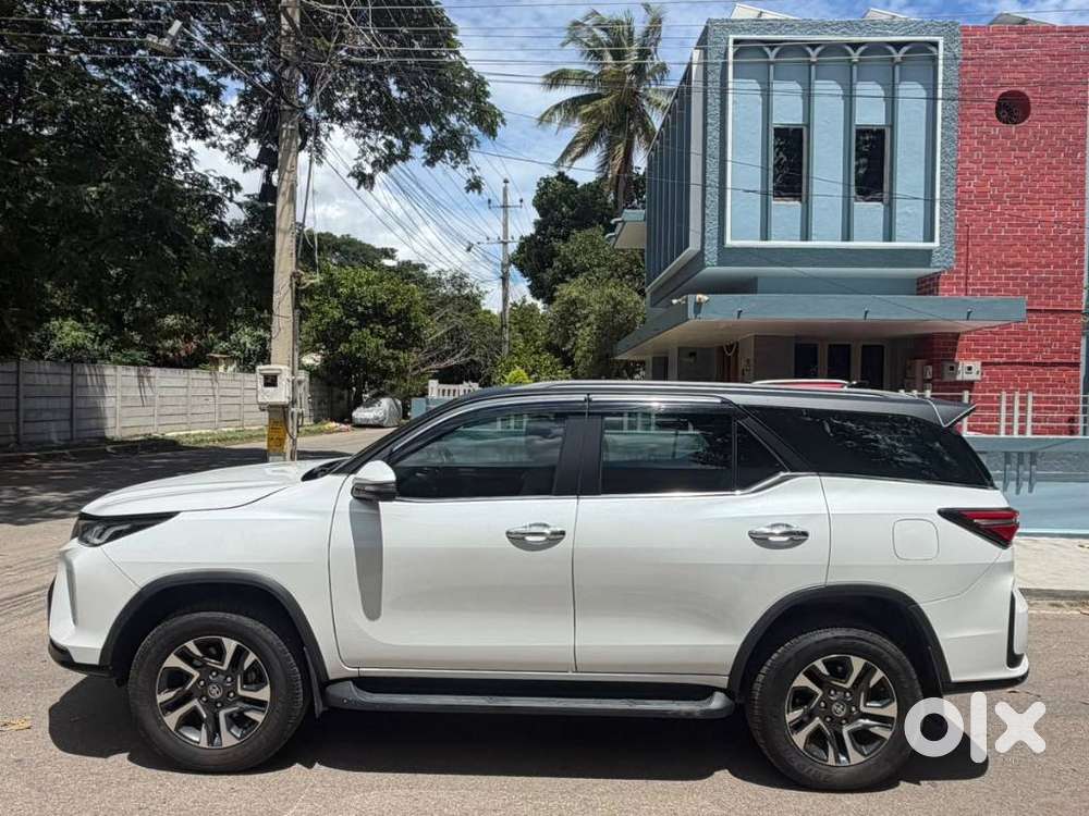 Toyota Fortuner Legender 4x2 At 2.8, 2023, Diesel