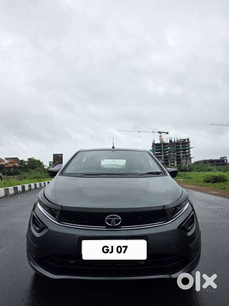 Tata Altroz 1.2 Xm Plus, 2022, Petrol