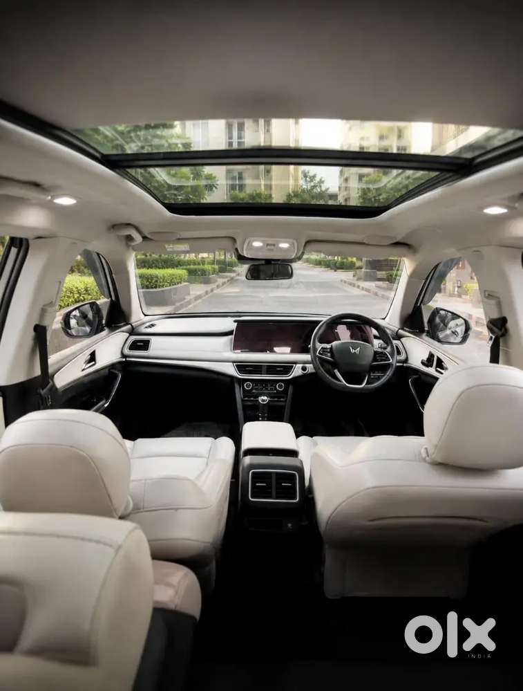 Mahindra Xuv700 Ax7l Manual Diesel 2025