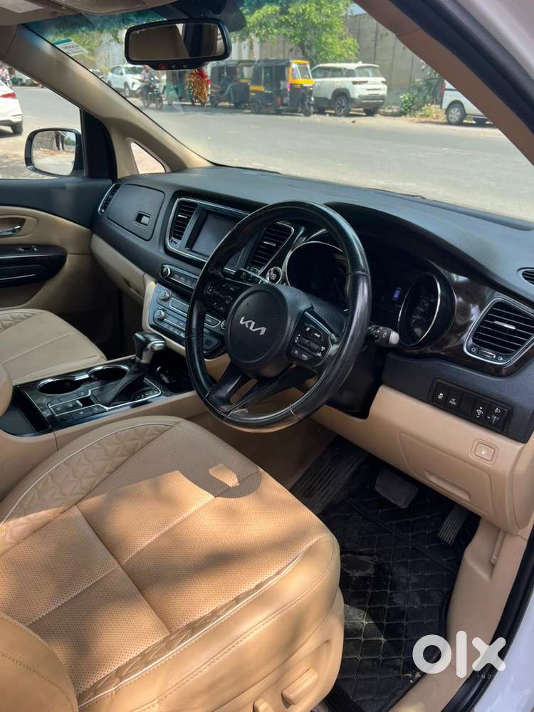 Kia Carnival Limousine Plus 7 Str, 2022, Diesel