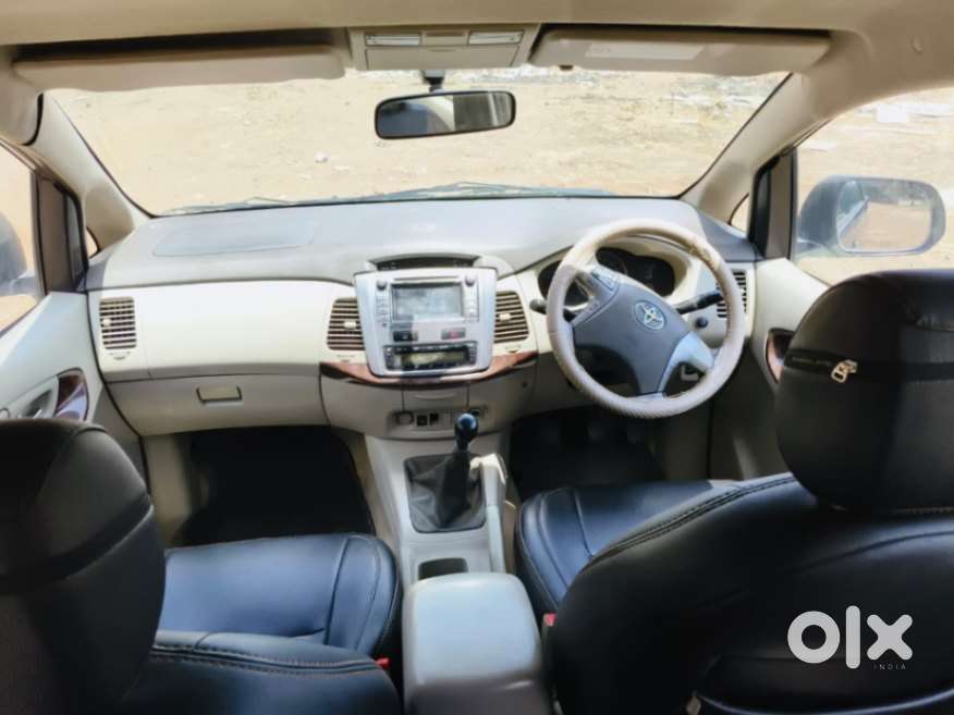 Toyota Innova 2.5 V 7 Str, 2014, Diesel