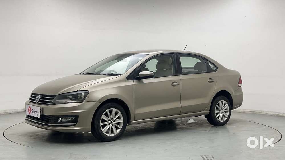 Volkswagen Vento 1.2 Tsi Highline At, 2016, Petrol