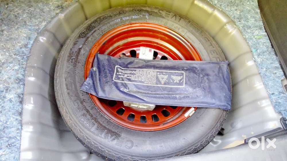 Nissan Magnite 1.0 Xv, 2022, Petrol