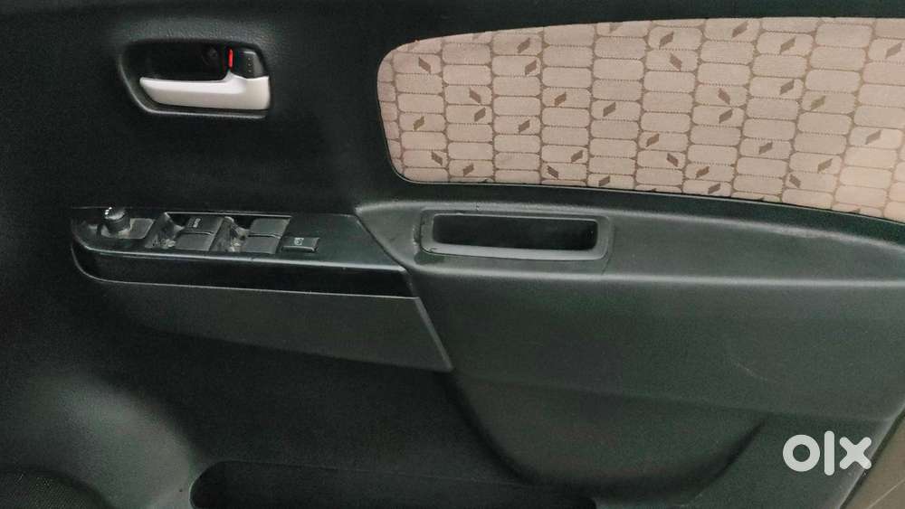 Maruti Suzuki Wagon R 1.0 Vxi, 2017, Petrol