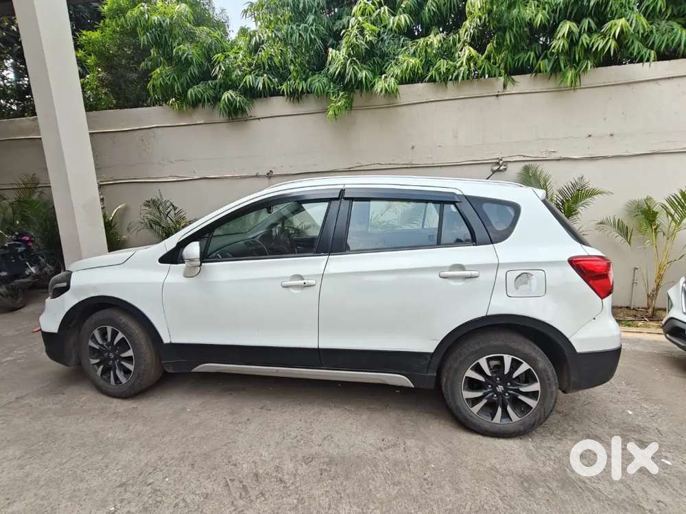 Maruti Suzuki S-cross Petrol Well Maintained, Less Driven