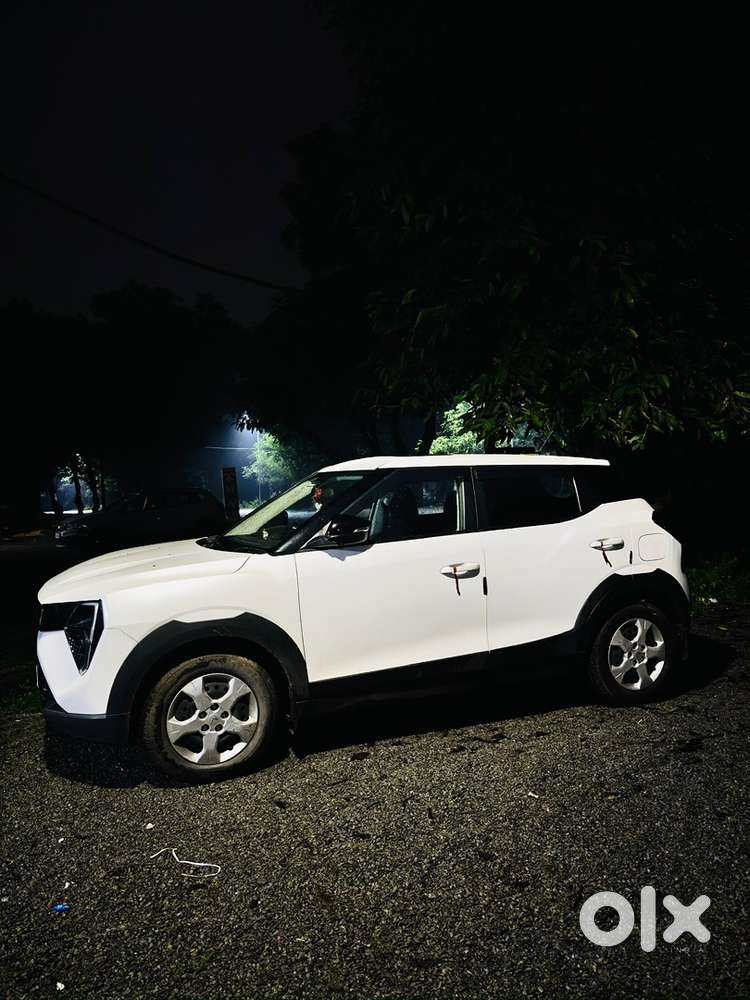 Mahindra Xuv 3xo 2024 Petrol Well Maintained By Govt. Employee