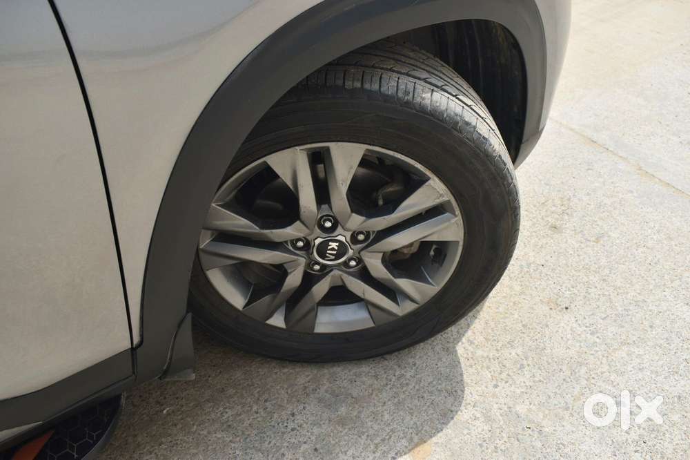 Kia Seltos Htx 1.5 Petrol Mt, 2020, Petrol