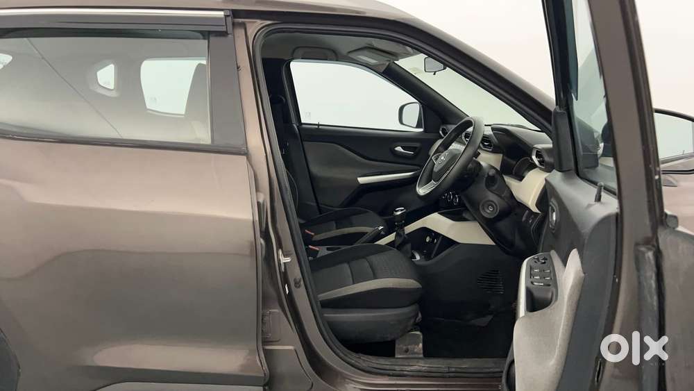 Nissan Magnite 1.0 Xl, 2023, Petrol