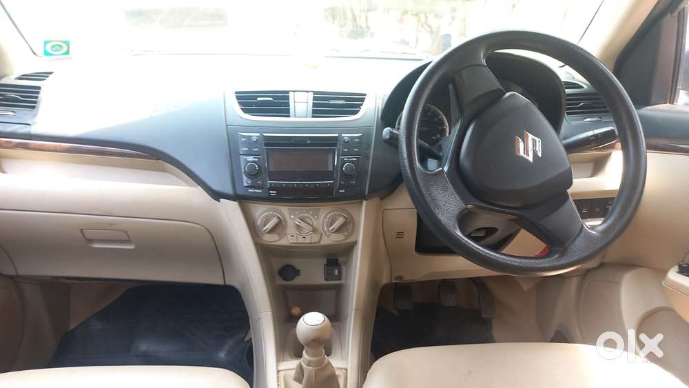 Maruti Suzuki Swift Dzire 1.2 Vxi Bsiv, 2015, Petrol