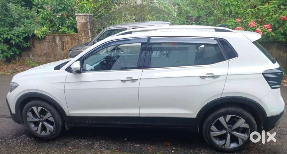 Volkswagen Taigun 2021 Petrol Well Maintained.