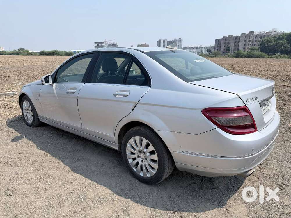 Mercedes-benz C-class 2011