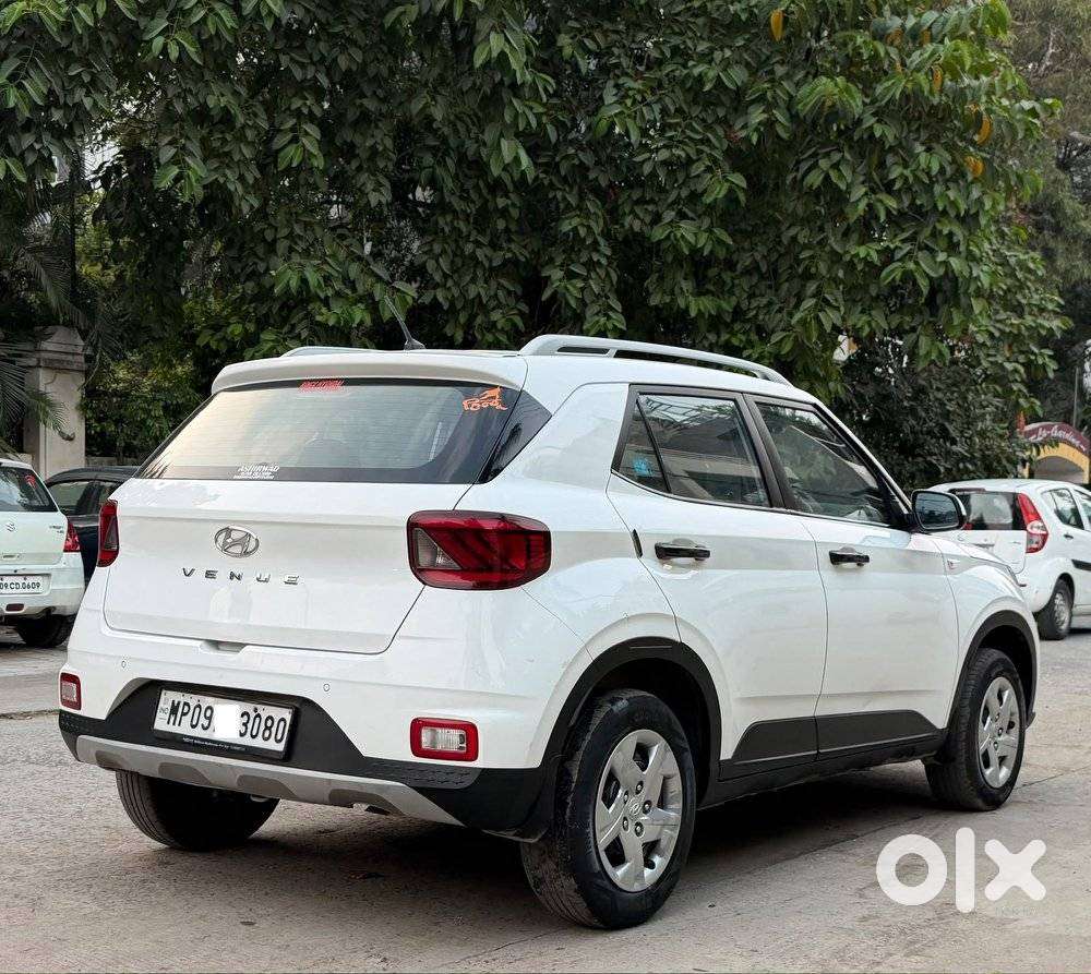 Hyundai Venue S Diesel, 2020, Diesel