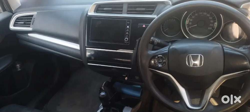 Honda Wr-v 2017 Petrol Well Maintained