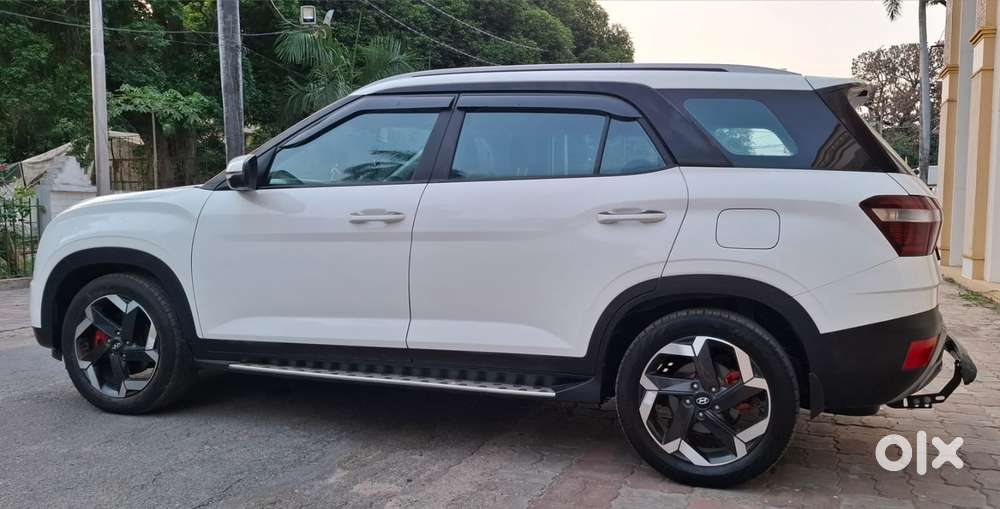 Hyundai Alcazar 1.5 Platinum (o) Diesel At 6 Str, 2023, Diesel