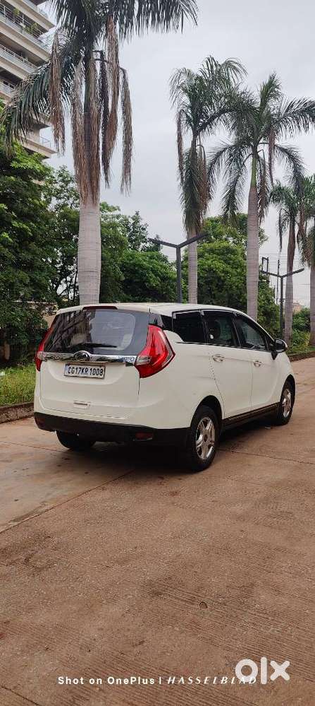 Mahindra Marazzo M6 8str, 2018, Diesel