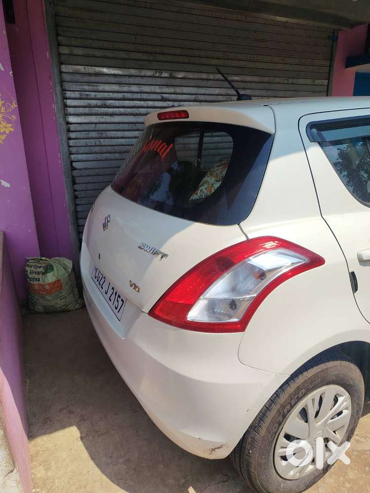 Maruti Suzuki Swift 2018 Petrol 57600 Km Driven