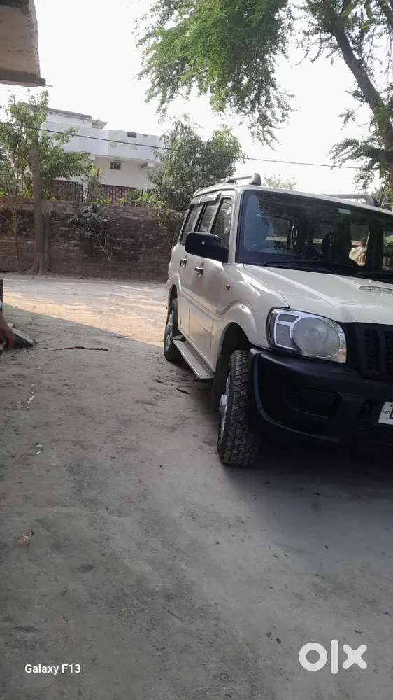 Mahindra Scorpio 2015