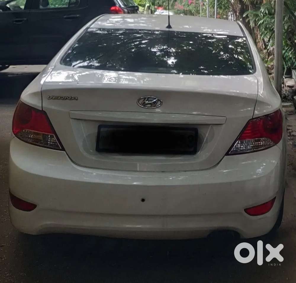 Hyundai Fluidic Verna 1.4 2014