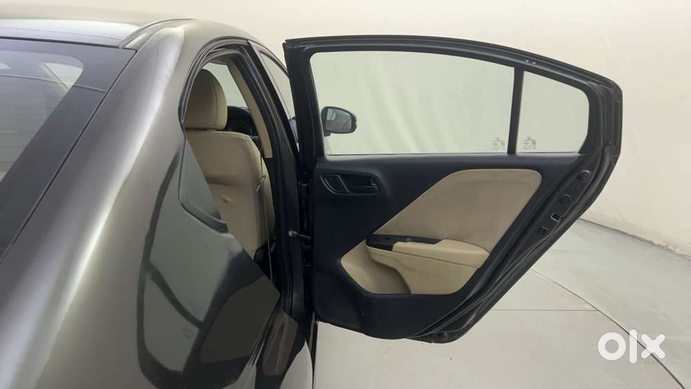 Honda City I-vtec Sv, 2015, Petrol