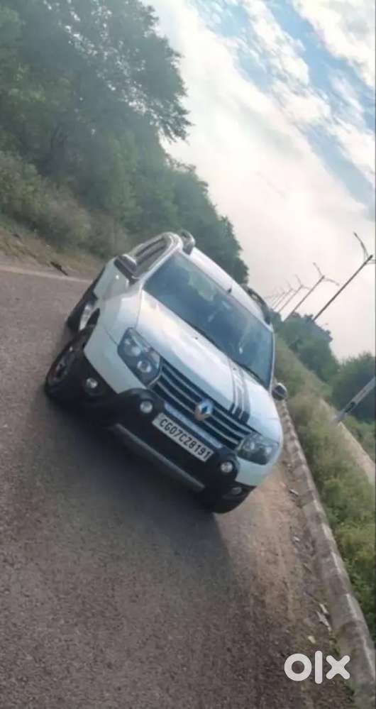 Renault New Duster 2016 Diesel Well Maintained