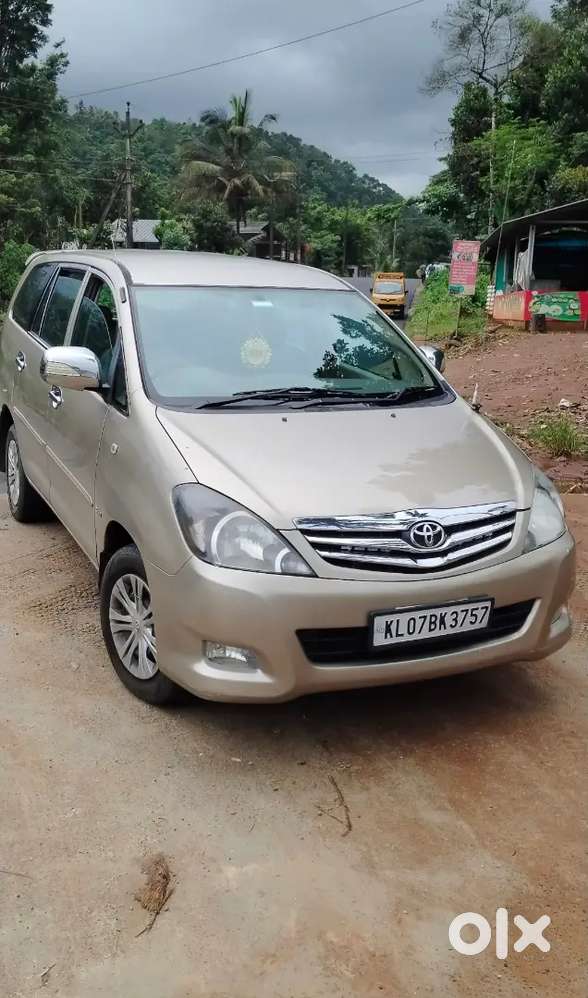 Toyota Innova 2008 Model 2009 Reg