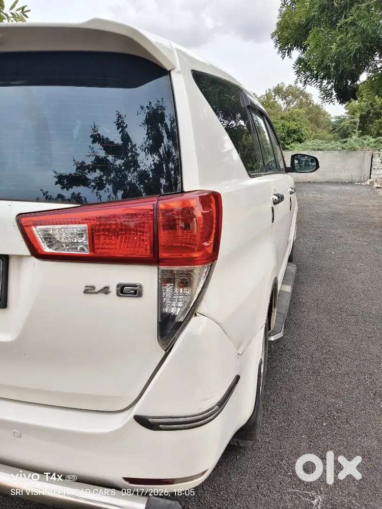 Toyota Innova Crysta 2017 Diesel Manual