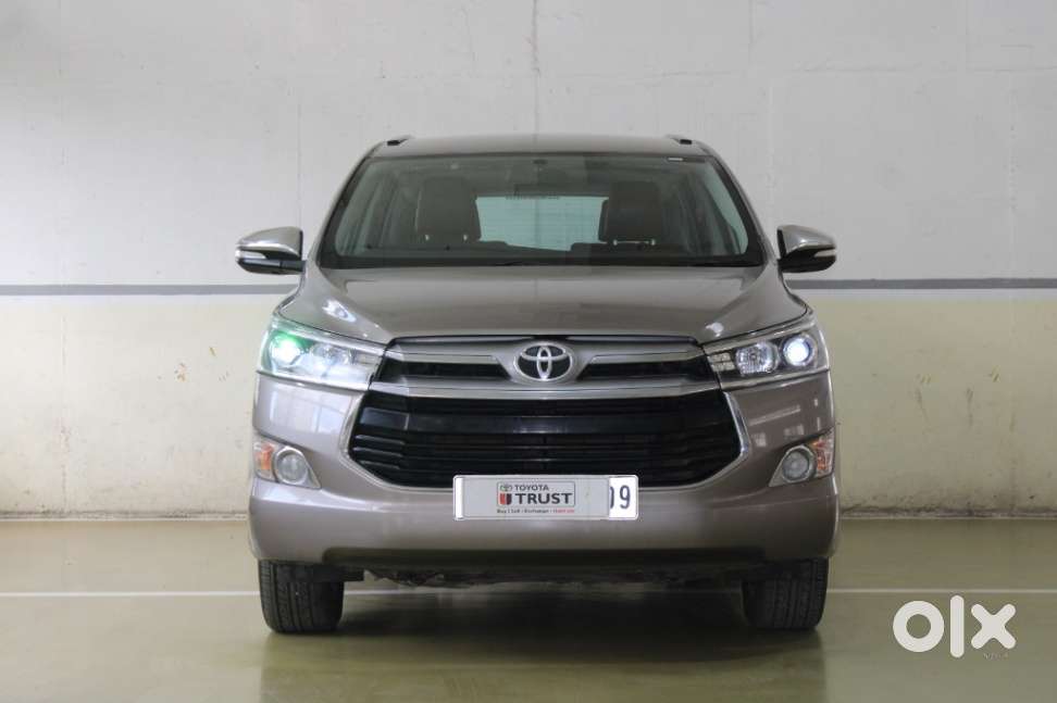 Toyota Innova Crysta 2.8 Z, 2016, Diesel