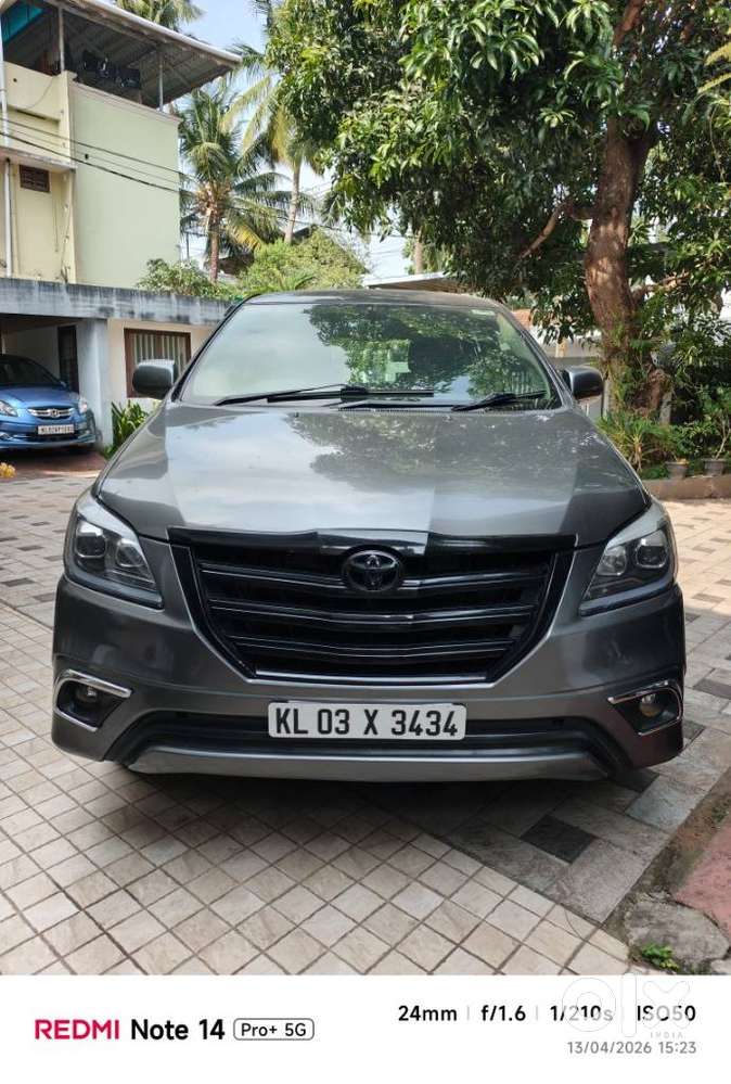 Toyota Innova 2.5 G (diesel) 7 Seater Bs Iv, 2013, Diesel