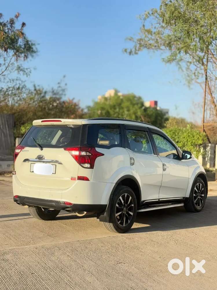 Mahindra Xuv500 2.2 W11 2019