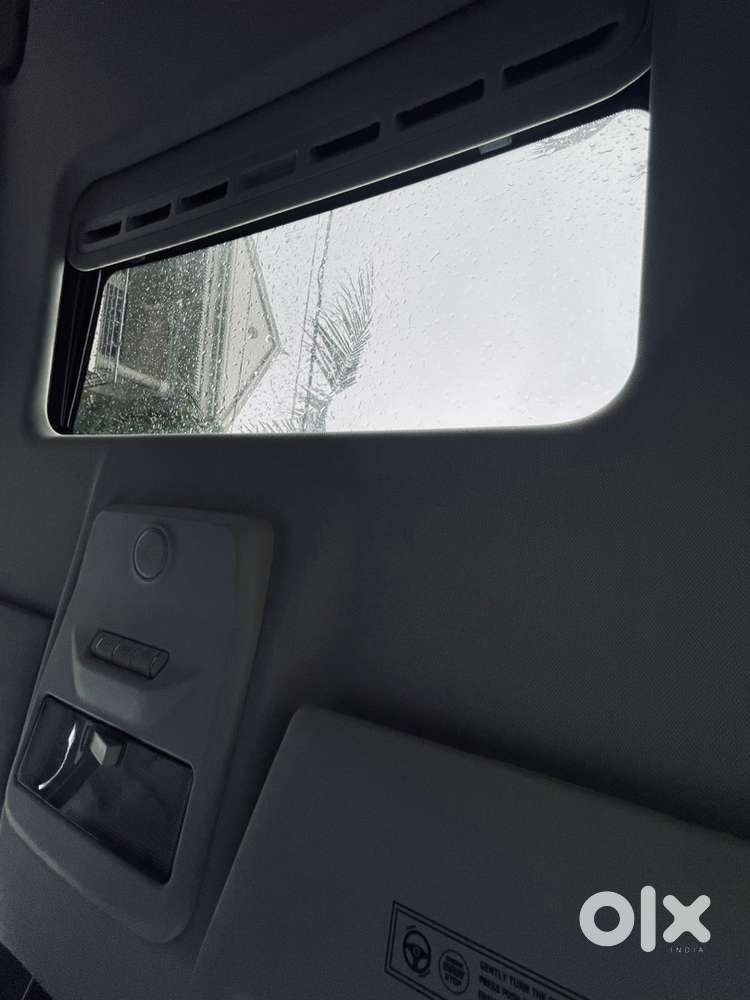 Tata Nexon Xza+ Sunroof (top Variant)-not In Hometown,selling Bcz This