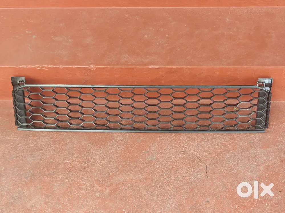 Car front bumper grill