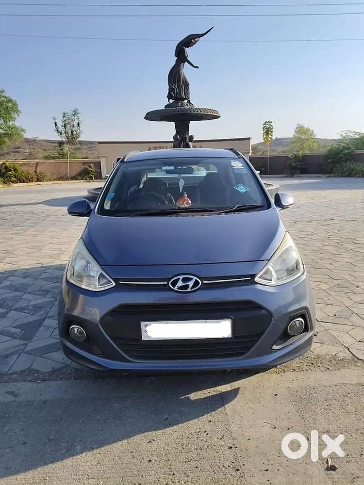 Hyundai Grand I10 Nov 2014 Top Model Push Button Start