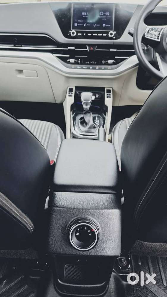 Kia Carens 1.5 Prestige Plus 7 Str Imt, 2022, Petrol
