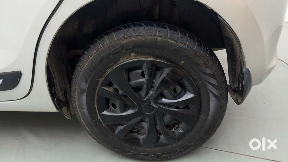 Maruti Suzuki Swift Amt Vvt Vxi, 2023, Petrol