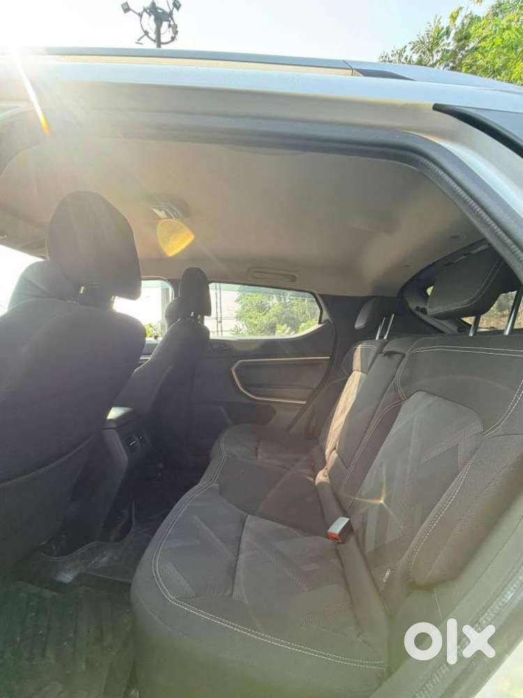 Renault Kiger Rxt, 2021, Petrol