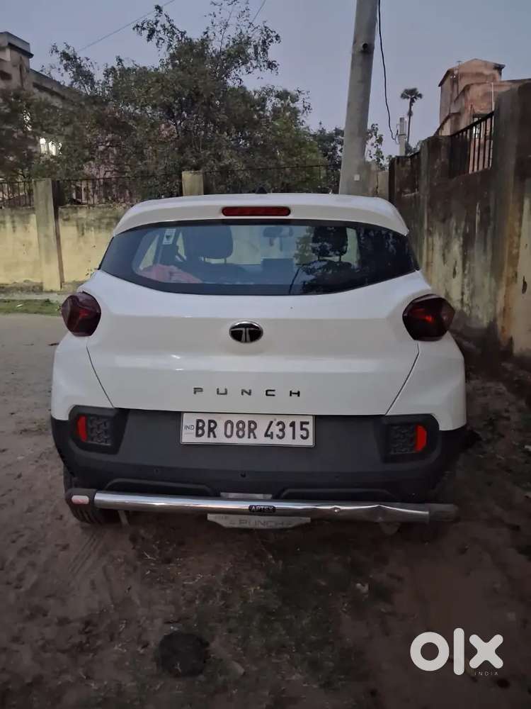 Tata Punch 2024 Petrol 9800 Km Driven
