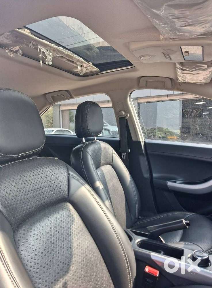 Tata Nexon 1.2 Revotron Xm (s), 2022, Petrol