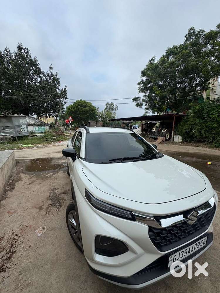 Maruti Suzuki Fronx 2025 Cng  Well Maintained