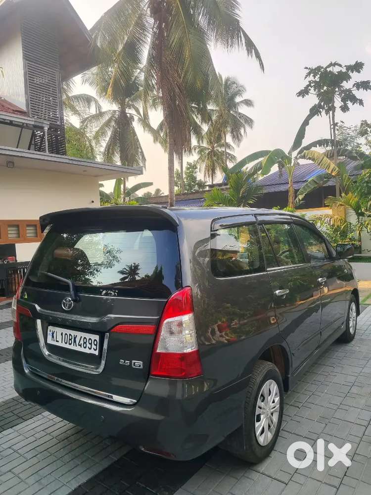 Toyota Innova 2015 Diesel Well Maintained