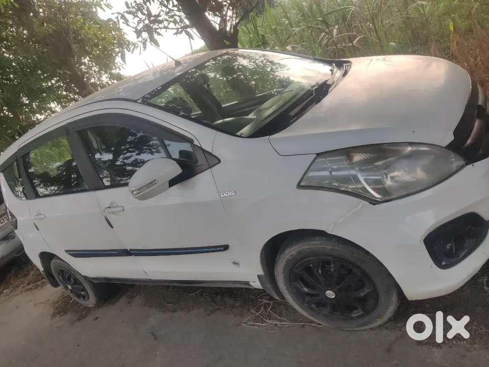 Maruti Suzuki Ertiga Anniversary 2013
