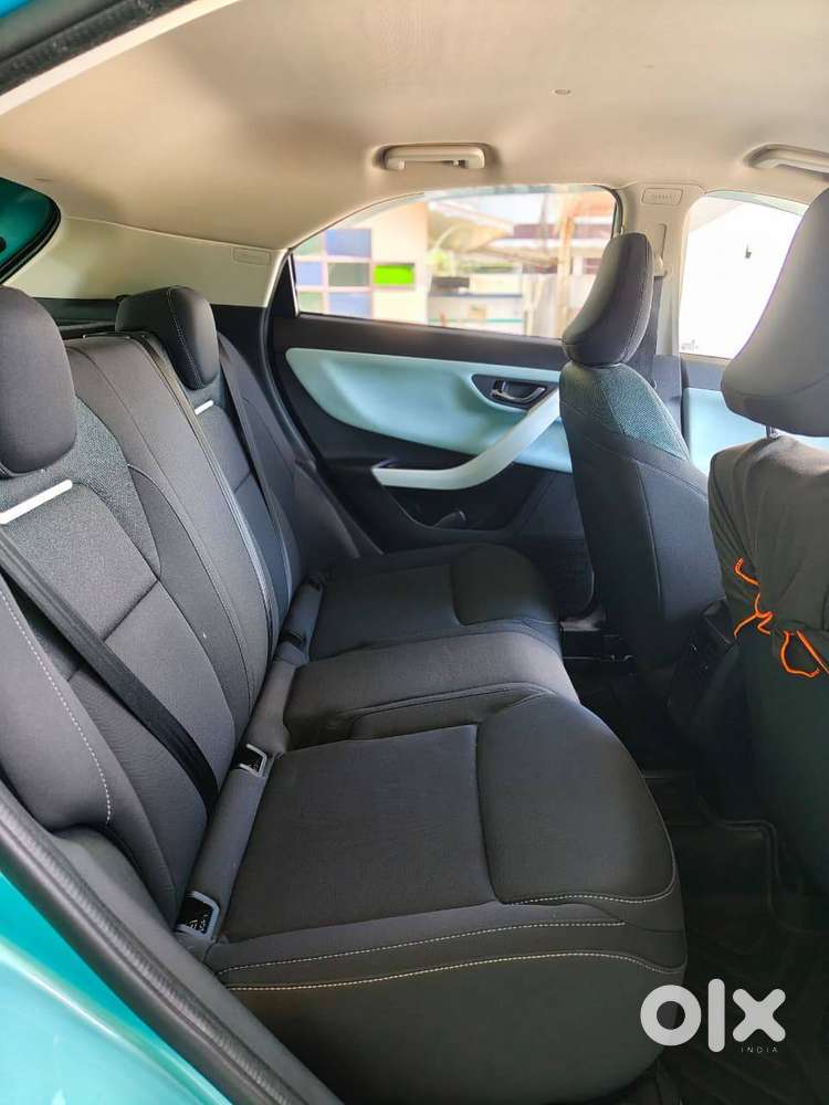 Tata Nexon Creative Plus Diesel Mt