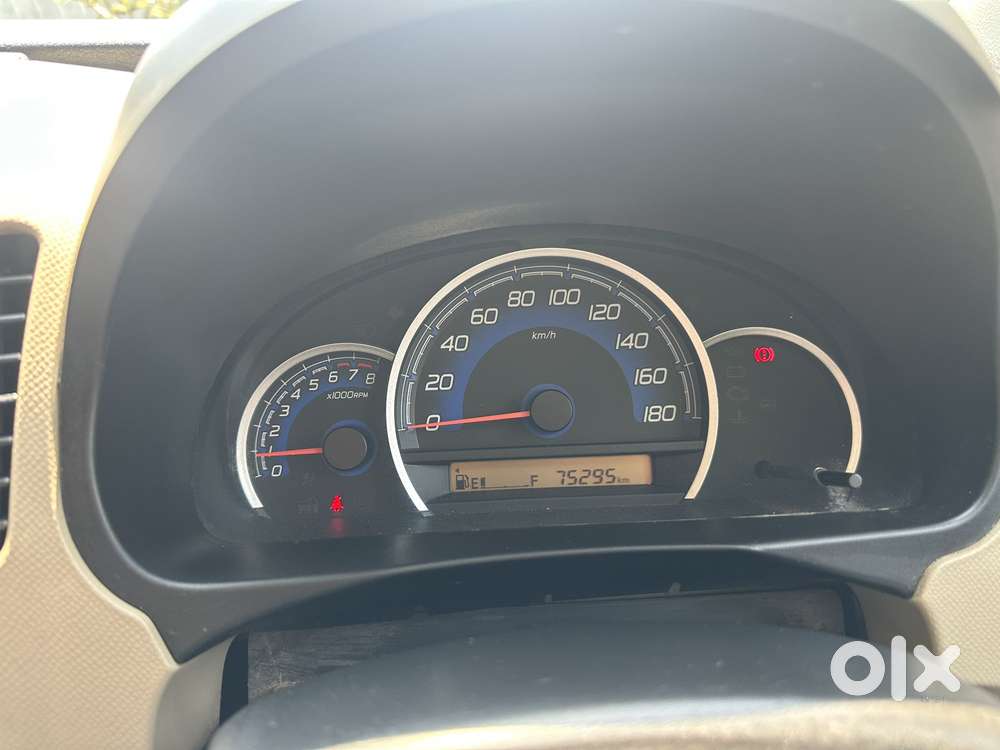Maruti Suzuki Wagon R Vxi, 2017, Petrol