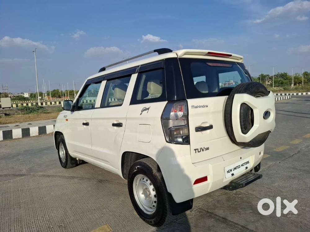 Mahindra Tuv 300 T4 Plus, 2019, Diesel